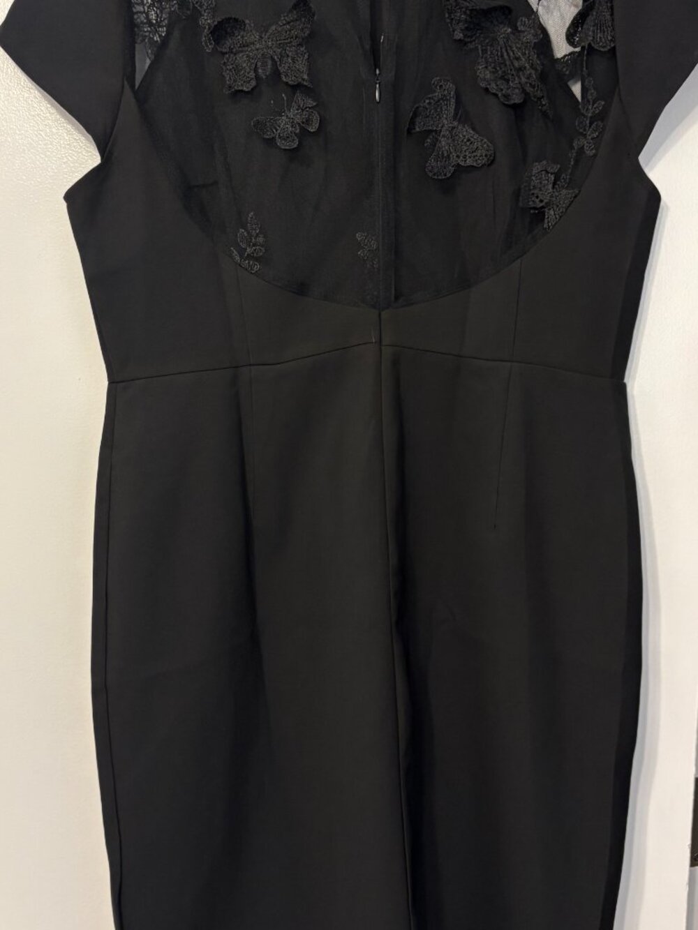 Black 1960s Butterfly Backless Pencil Dress - Picture 8 of 8